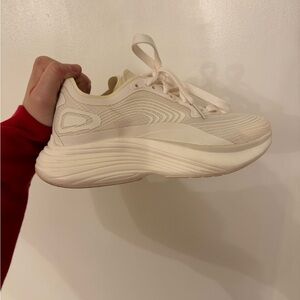 APL Women’s Streamline Pristine/ White